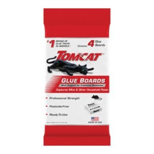 Tomcat Glue Boards with Eugenol — Enhanced Stickiness for Mice, 4 Traps